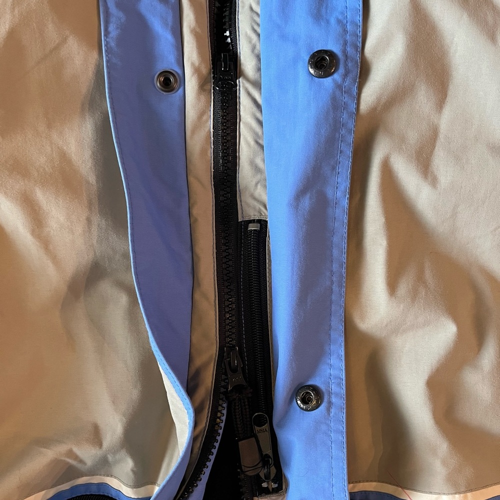 Helix ski jacket - Picture 9 of 11